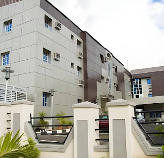 Petrus Hotel Royale