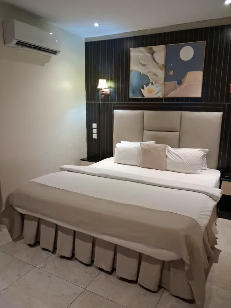 Royal Room