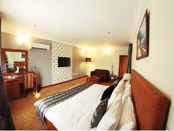 Royal Room