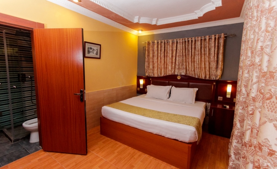 Deluxe Suite with breakfast