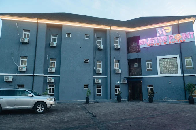 Muster Point Hotel and Suites