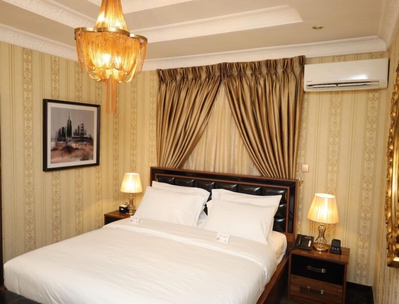 Luxury Room